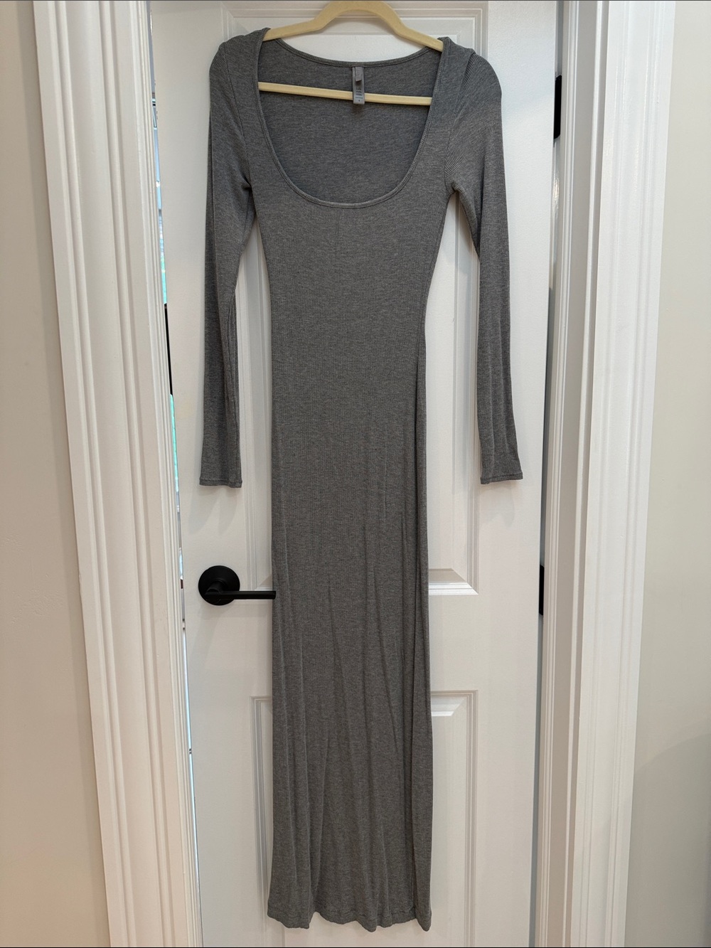 Skims long sleeve maxi dress